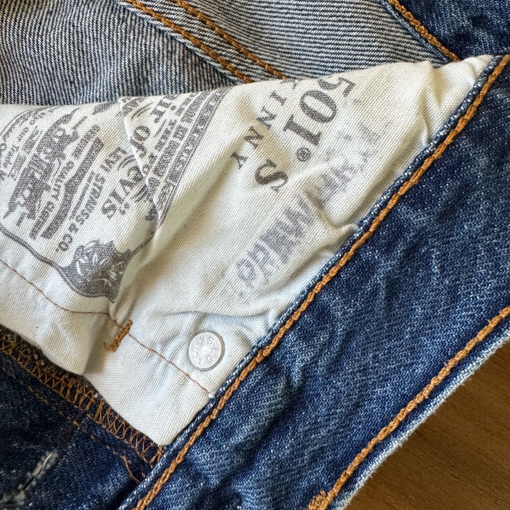 Women’s Levi’s Vintage Clothing 501 W26 L28 - Picture 7 of 8
